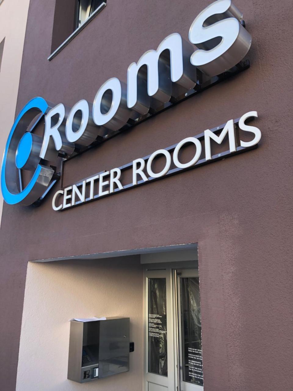 Center Rooms Villach Exterior photo